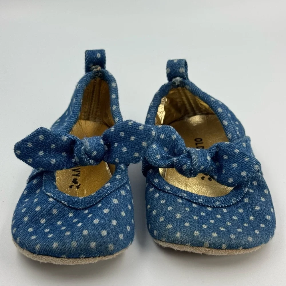 Old Navy Blue Jean and Polka Dot Slip On Baby Shoes With Bows Size 6-12 Months